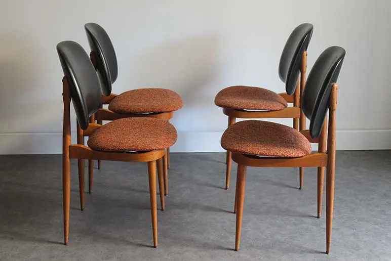 4 CHAISES BAUMANN MODELE PEGASE 3